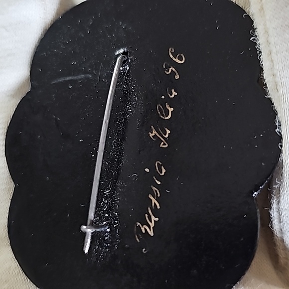 VINTAGE Brooch - Picture 7 of 8